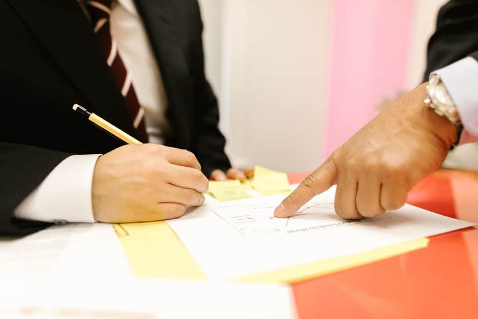 pexels photo 7845351 Errores comunes en el desarrollo de un plan de negocios